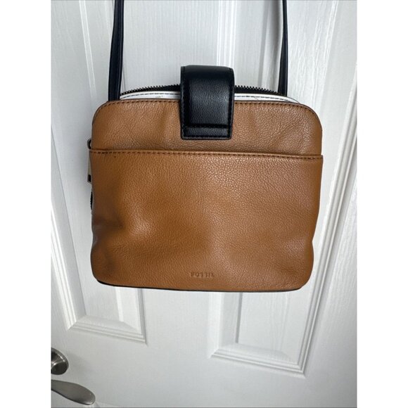 Fossil Lana Crossbody Black Tan With Turn Lock Multiple Compartments Adjustable - Picture 5 of 8